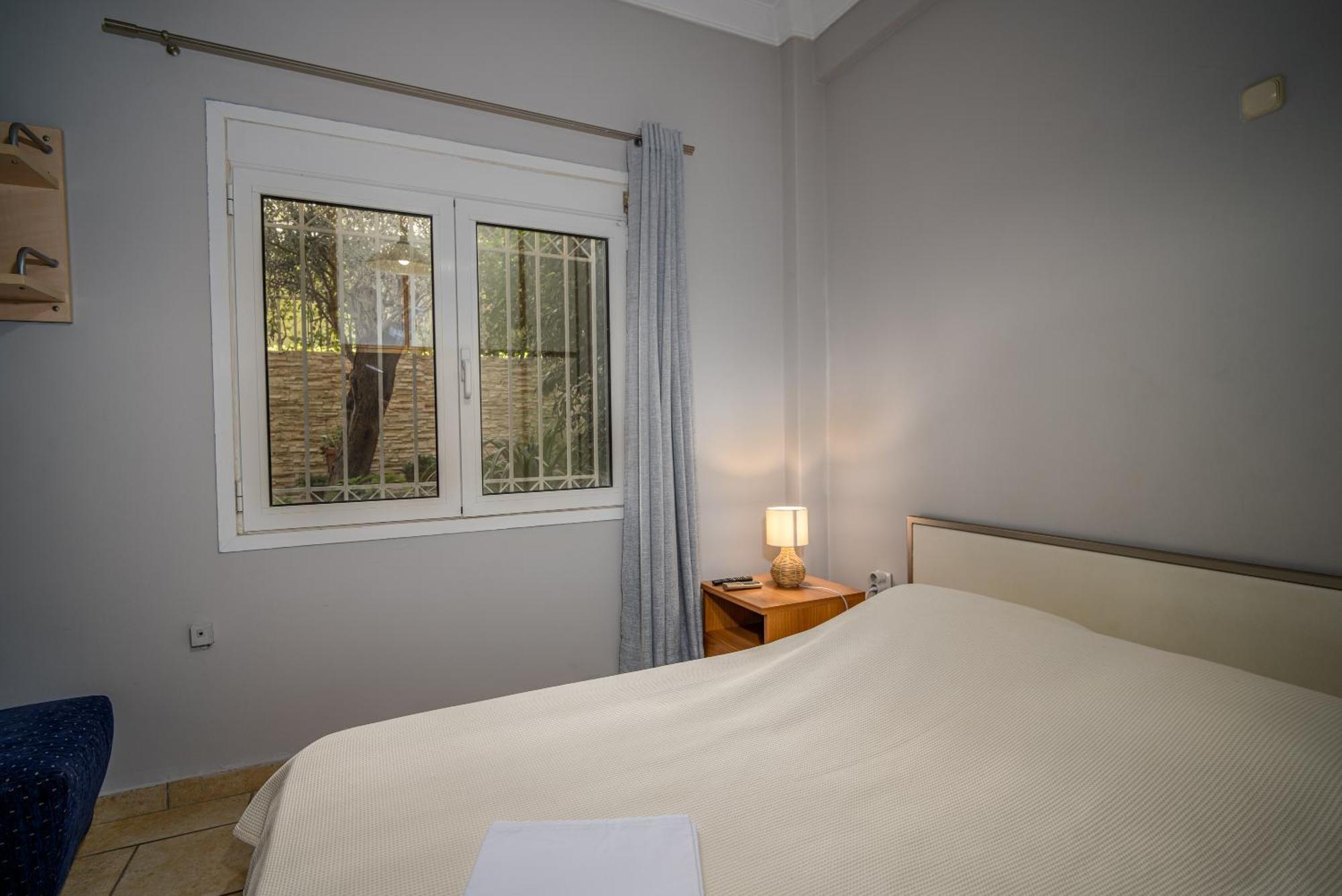 Angel , Luxury 2Bd Apartment Next To The Beach Athen Eksteriør billede
