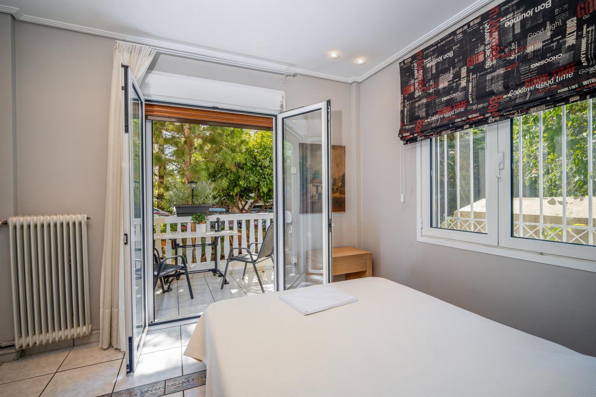 Angel , Luxury 2Bd Apartment Next To The Beach Athen Eksteriør billede