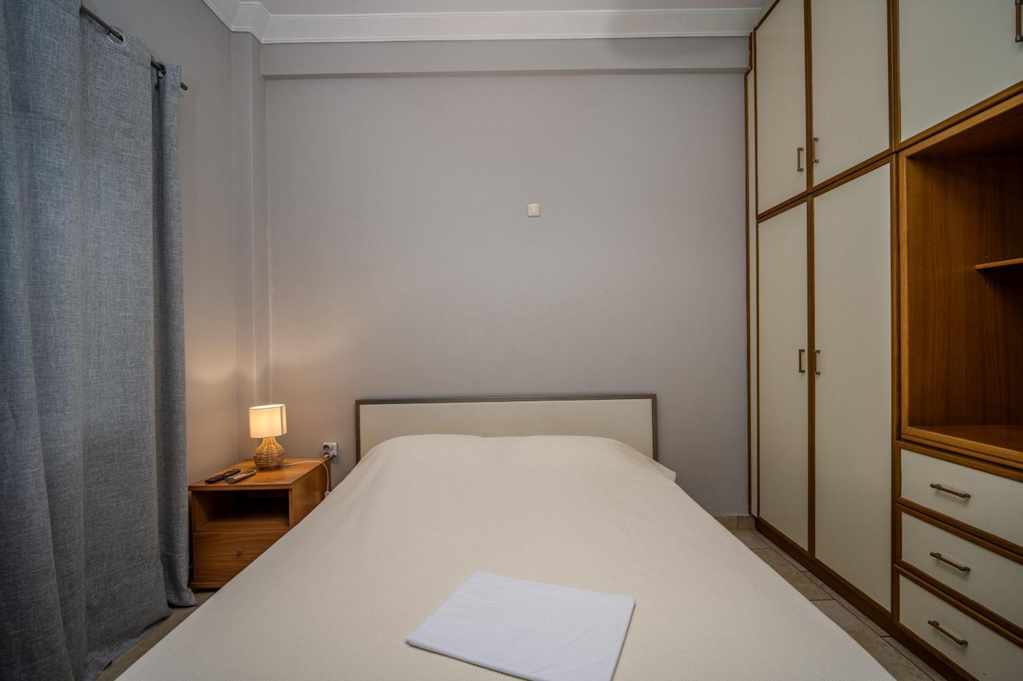 Angel , Luxury 2Bd Apartment Next To The Beach Athen Eksteriør billede