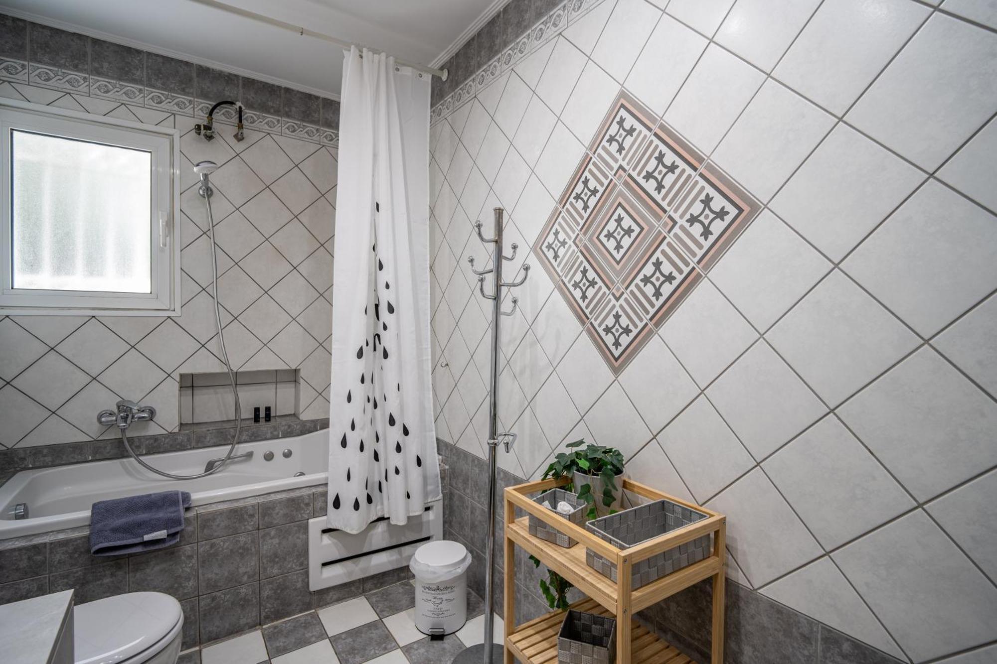 Angel , Luxury 2Bd Apartment Next To The Beach Athen Eksteriør billede